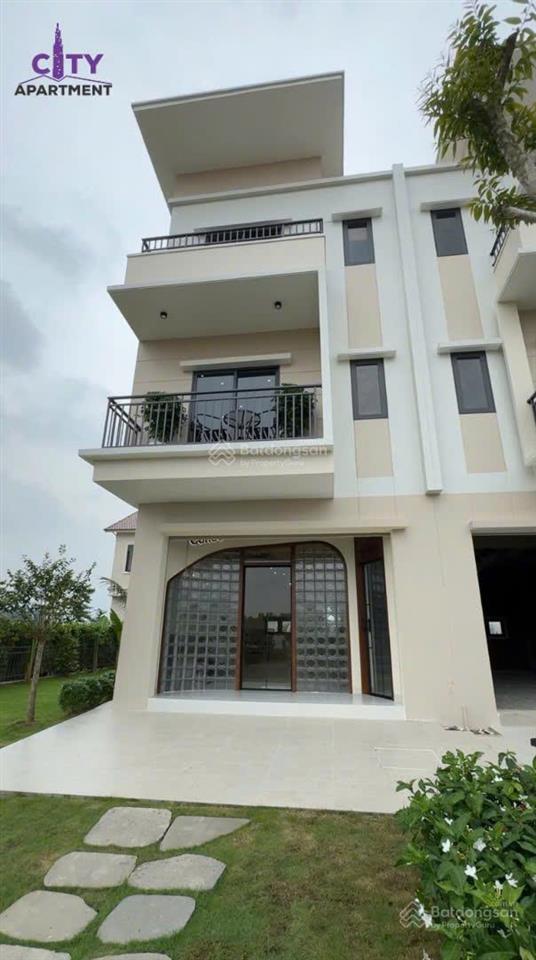 Bán shophouse the oasis riverside  trục thương mại trung tâm, mặt tiền vành đai 4, giá 3,95 tỷ
