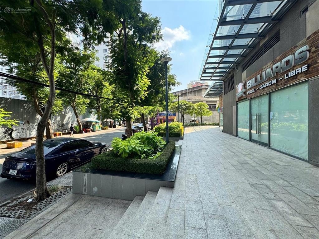 Cho thuê shophouse gold view quận 4  mặt bằng lớn, phù hợp cho giáo dục mầm non và nhà trẻ