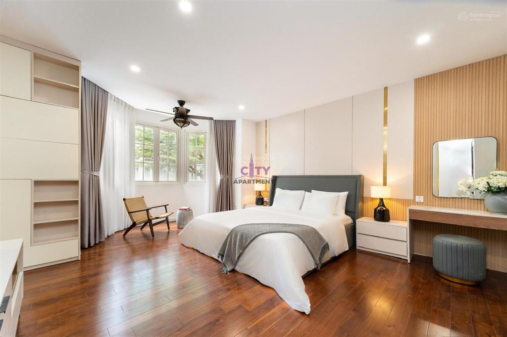 Cho thuê biệt thự saigon pearl ven sông đường d8 | không gian sống đẳng cấp giữa lòng thành phố
