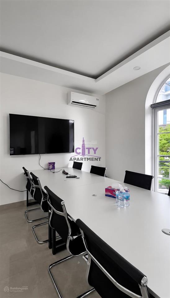 Cho thuê villa saigon pearl làm văn phòng, đối diện sảnh sunwah pearl golden house | 95 triệu/tháng
