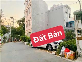 Bán đất phường linh đông hẻm xe tải ngay phạm văn đồng  53.5m2 (4x13.5) giá 4tỷ9 thương lượng