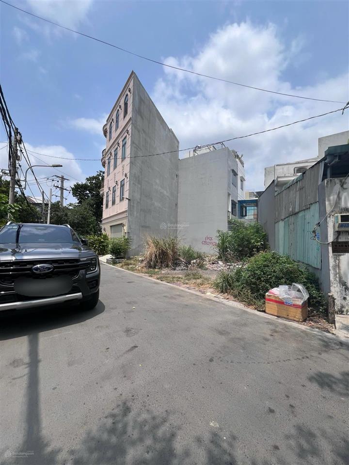 Bán đất phường linh đông hẻm xe tải ngay phạm văn đồng  53.5m2 (4x13.5) giá 4tỷ9 thương lượng