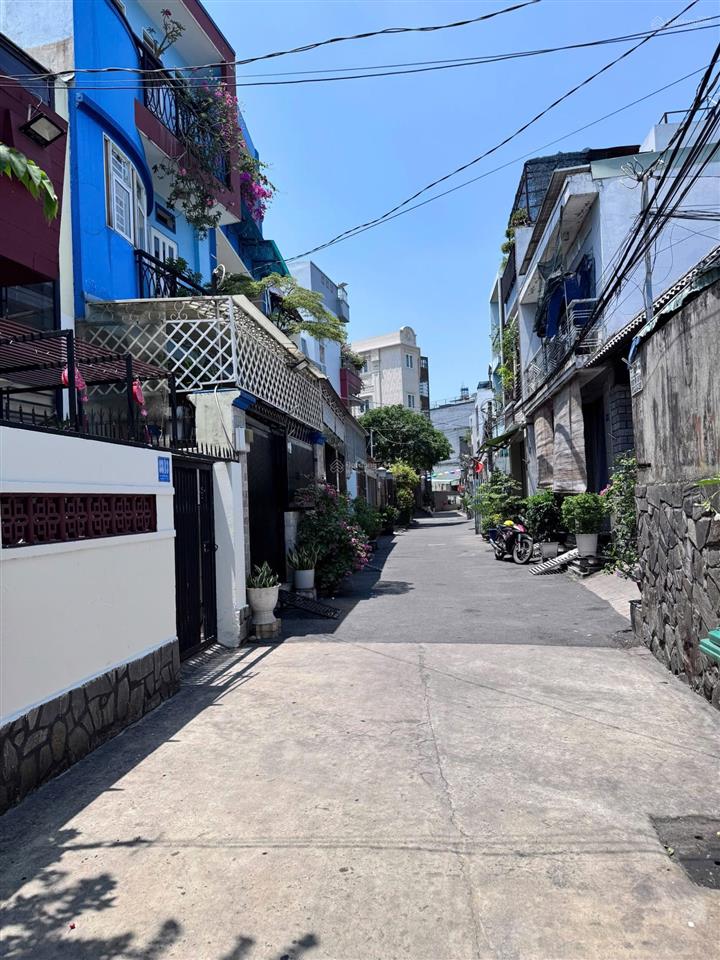 Hàng mới giá tốt  bán đất phường linh đông hẻm 5m  125m2 (9.3 x 15.3)  giá 7tỷ