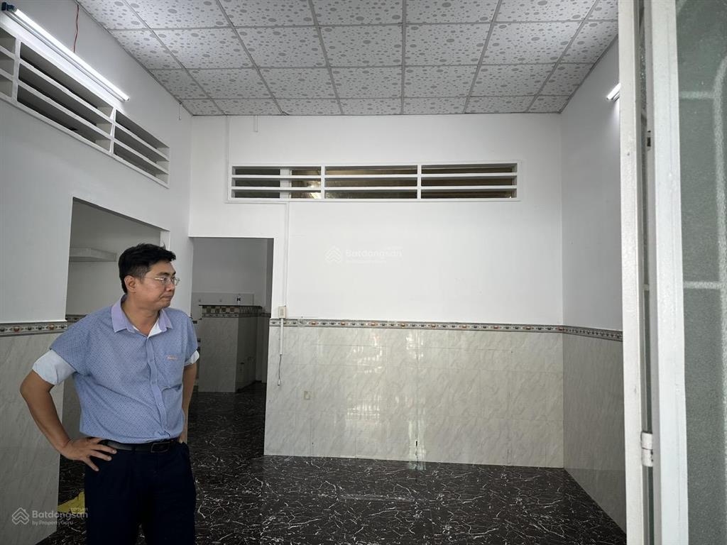 Hàng hiếm phường 1 mỹ tho nhà mặt tiền phan hiến đạo, sổ hồng riêng, giá chỉ 4,5 tỷ