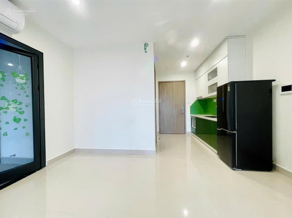 Cần bán căn studio tòa s2.05 vinhomes ocean park  sẵn khách thuê 6 triệu/tháng