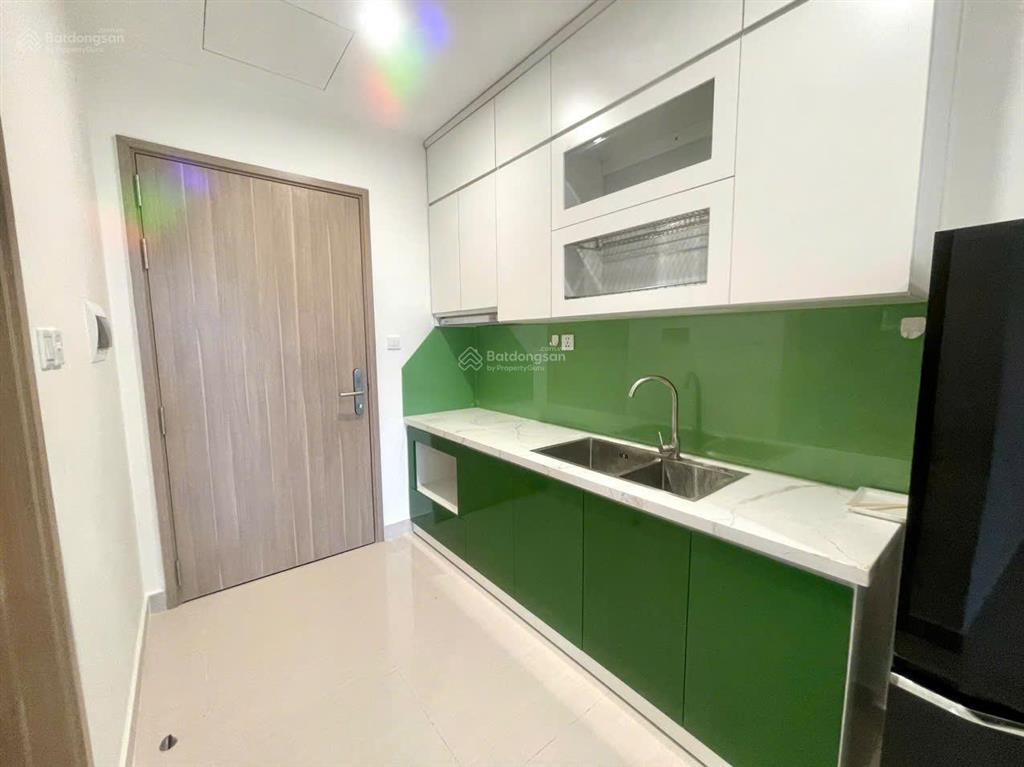 Cần bán căn studio tòa s2.05 vinhomes ocean park  sẵn khách thuê 6 triệu/tháng