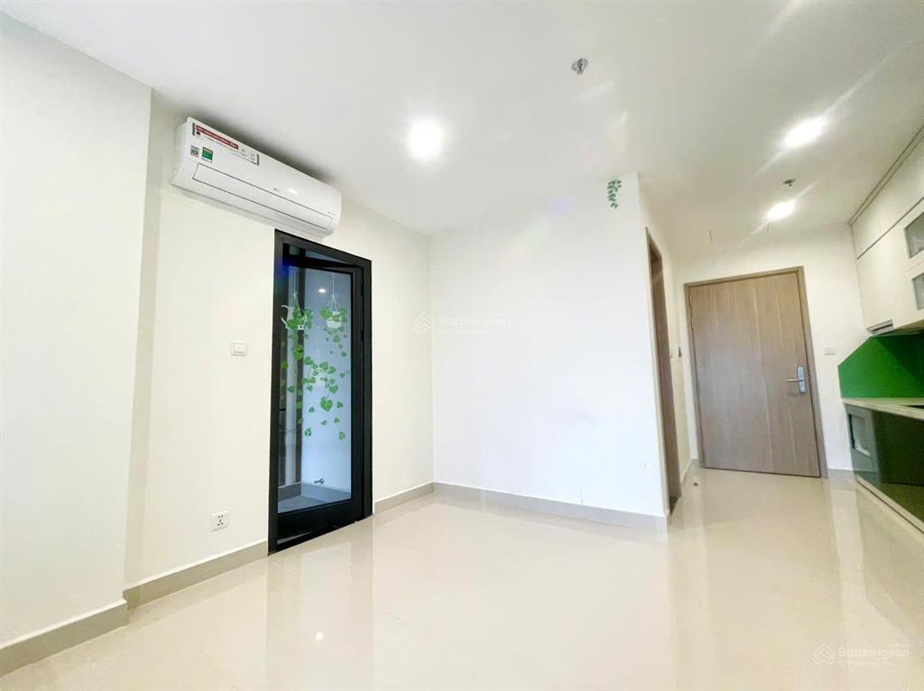 Cần bán căn studio tòa s2.05 vinhomes ocean park  sẵn khách thuê 6 triệu/tháng