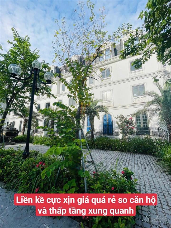 Cuối năm chủ cần tiền bán rẻ căn lk vườn hoa giá 36 tỷ