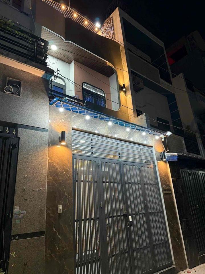 NHÀ PHỐ CHÍNH CHỦ HẺM THÔNG XE TẢI VI VU