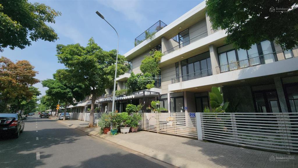Bán nhà riêng mặt tiền citi bella 2 cát lái. giá 9,4 tỷ tl. 85m2