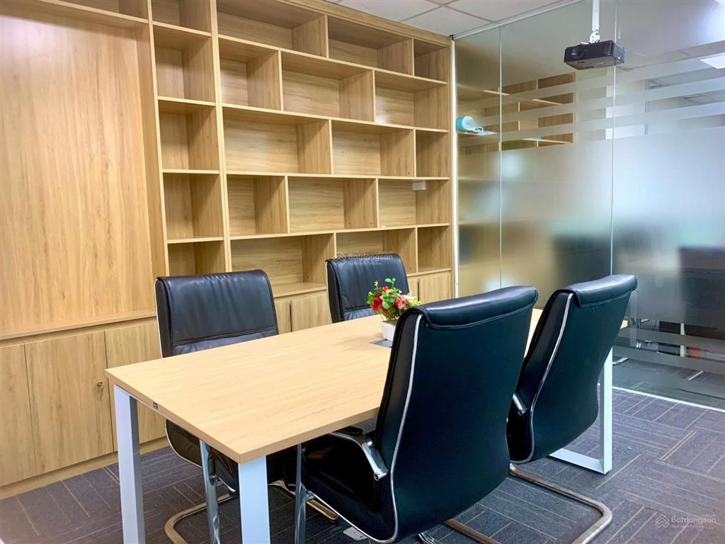 Cho thuê văn phòng trọn gói tại hồ gươm plaza, hà đông, dt 15m²