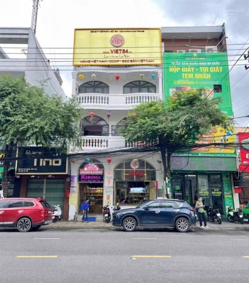 Bán gấp nhà mặt phố thái nguyên, 180 triệu / m2, 191.2 m2, 4pn, 5wc