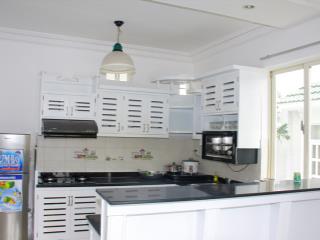 Bán biệt thự trực diện biển, 5pn, 5wc, 90 tỷ tại khu đô thị biển an viên, vĩnh trường, nha trang