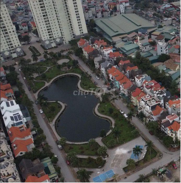 CHÍNH CHỦ CẦN BÁN: NHÀ ĐẸP - Ô TÔ ĐỖ CỬA - TIỆN ÍCH NGẬP TRÀN