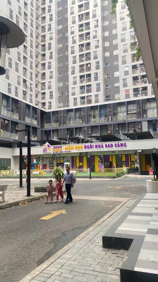 Chi thuê căn hộ Sky9, 63m2 2Pn 2Wc Ban công, Có Nội thất gần full, 8tr