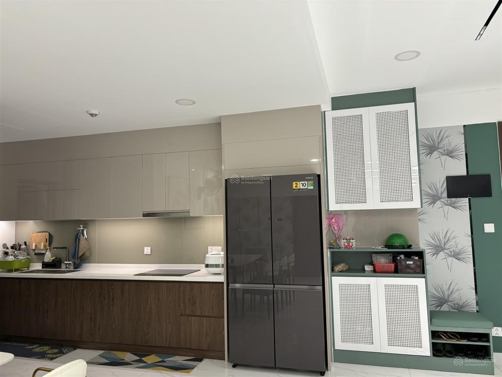 Chính chủ bán căn hộ diamond brilliant tháp b2, 112 m, view hồ bơi