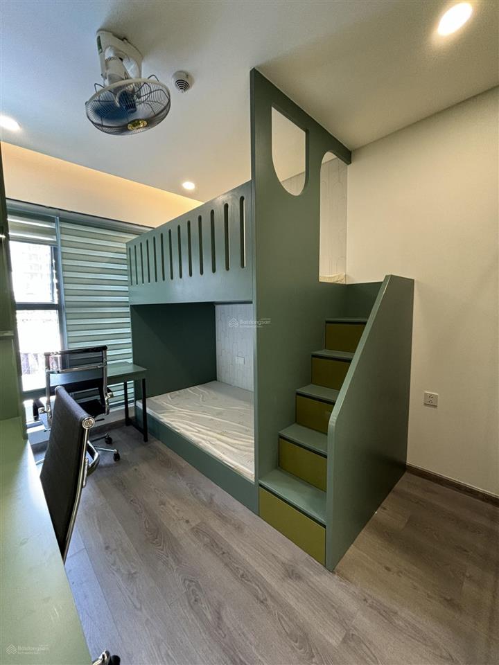 Chính chủ bán căn hộ diamond brilliant tháp b2, 112 m, view hồ bơi