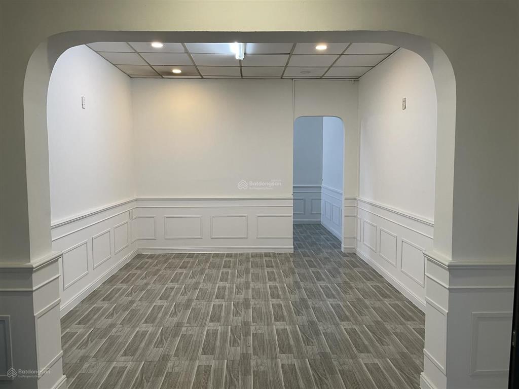 Bán nhà 226/..., gò vấp, 6.15 tỷ, 58,9m2, sổ hồng (có sân vườn trước nhà  hẻm nội bộ 3 căn)