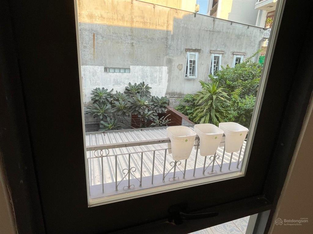Bán nhà 226/..., gò vấp, 6.15 tỷ, 58,9m2, sổ hồng (có sân vườn trước nhà  hẻm nội bộ 3 căn)