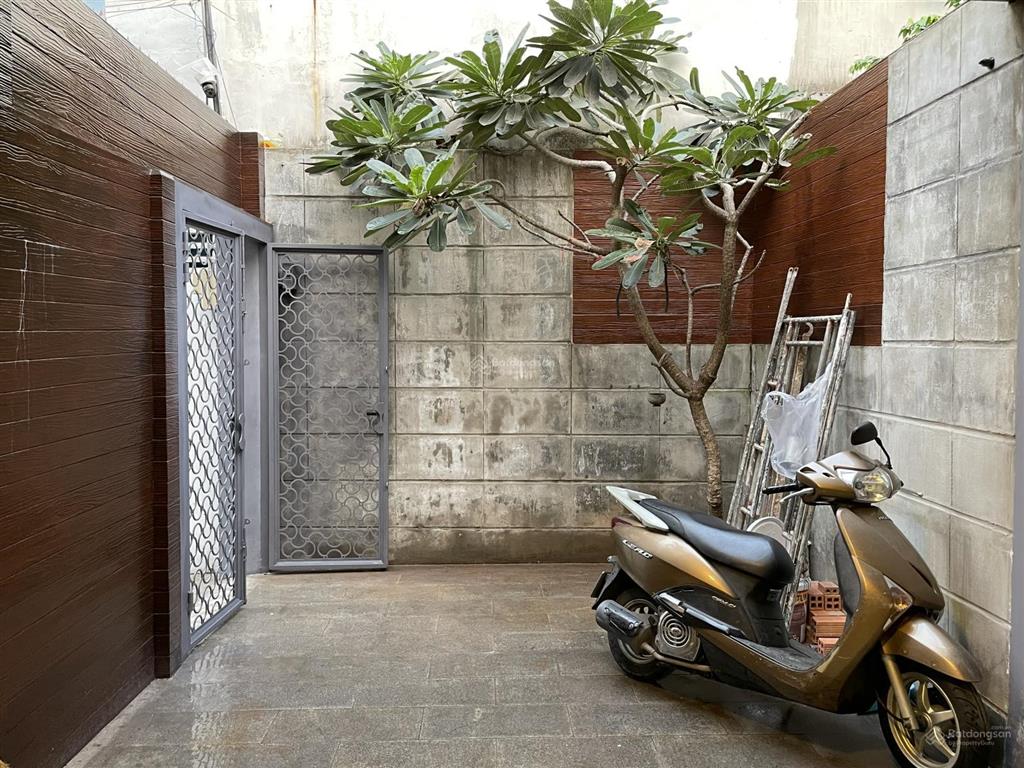 Bán nhà 226/..., gò vấp, 6.15 tỷ, 58,9m2, sổ hồng (có sân vườn trước nhà  hẻm nội bộ 3 căn)