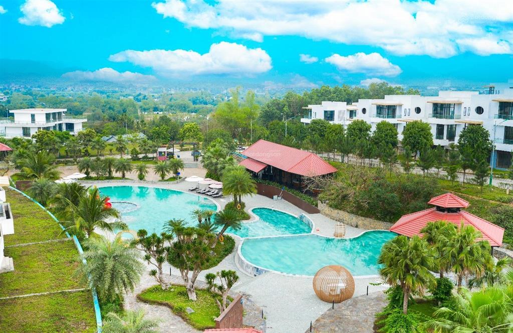 Chính chủ bán bt đơn lập 350m2 view trực diện hồ thiên nga  ngay cổng legacy hill với giá 7.95 tỉ