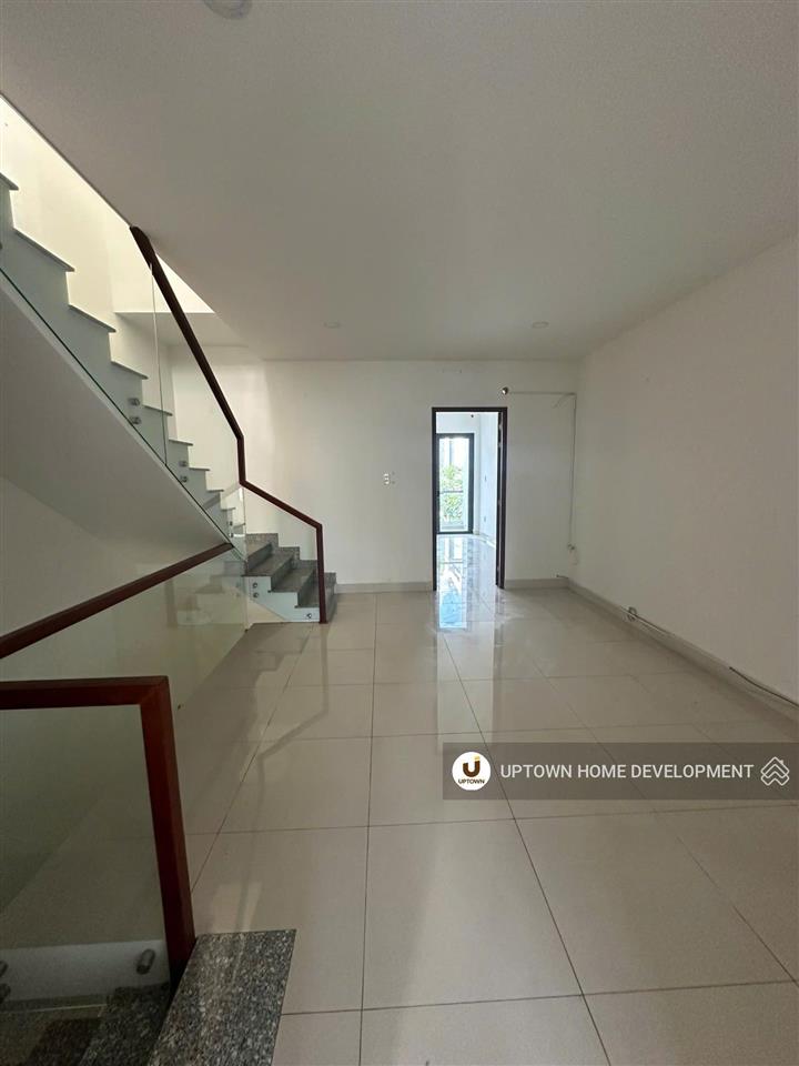 [saigon mystery] nhà phố liền kề kế đảo kim cương cho thuê 65 triệu | trống sẳn