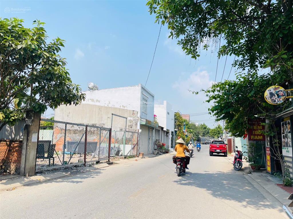 Đất mặt tiền (5x20m) kinh doanh buôn bán đường nhựa lớn