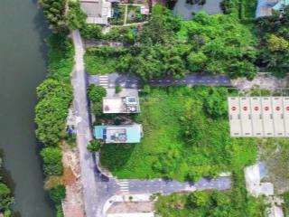 Đất mặt rạch đường nhựa vỉa hè 10m gần trục hà huy giáp