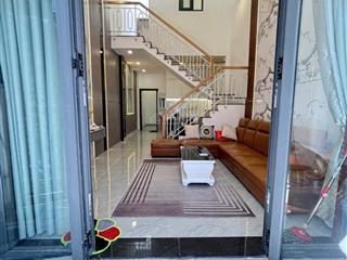 Nhà 3 phòng ngủ ngay chợ cầu đồng ngã tư ga