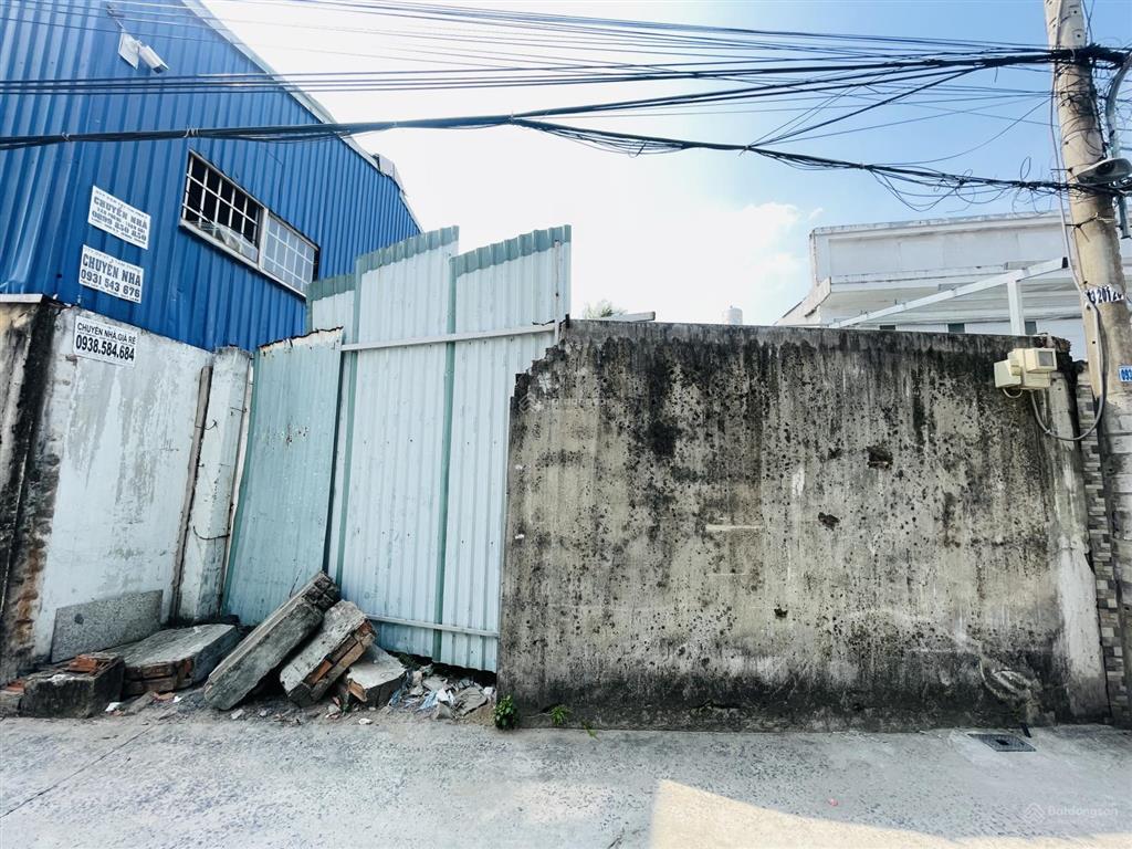 Đất rộng 135m2 ngang 7.14m hẻm xe hơi