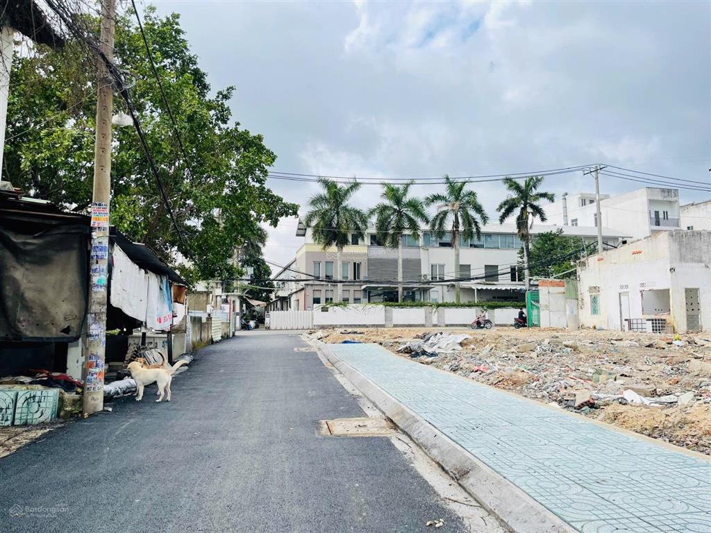 Đất (4x22m) hẻm nhựa chỉ 1 xẹc ngắn đường tx21
