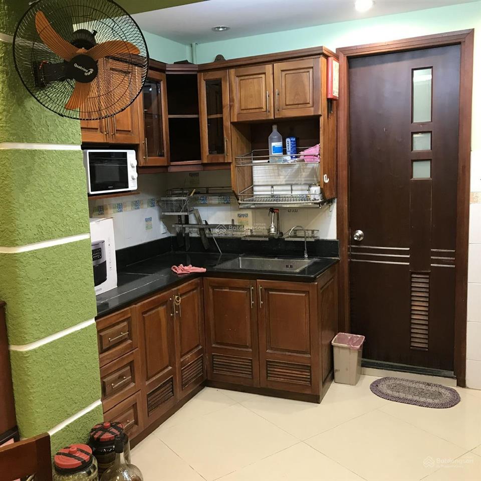 Cho thuê chung cư miếu nổi 18 tầng, phuờng 3, bình thạnh, 67m2.