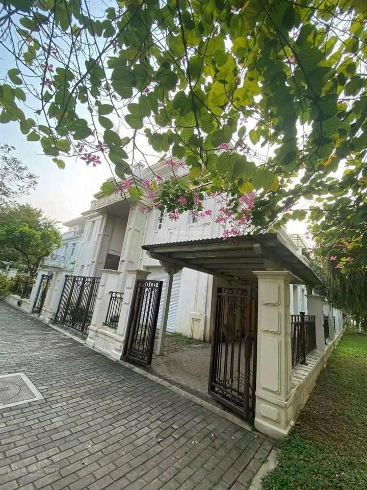 Biệt thự siêu phẩm splendora sát sông lười 2 mặt tiền diện tích đất 390m