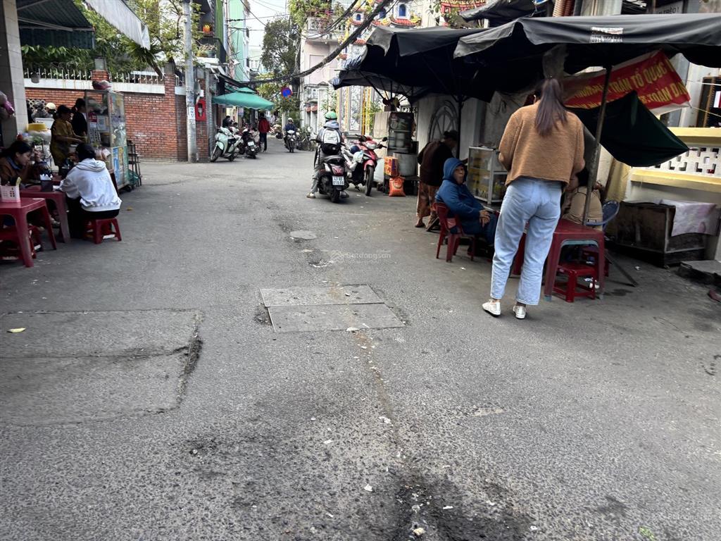 Bán đất trung tâm quận thanh khê bờ hồ hàm nghi 100m2 nở hậu đường 6m giá nhỉnh 8 tỷ.