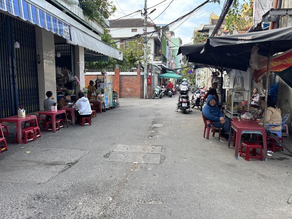 Bán đất trung tâm quận thanh khê bờ hồ hàm nghi 100m2 nở hậu đường 6m giá nhỉnh 8 tỷ.