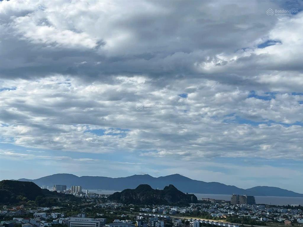 Cho thuê căn view biển fpt plaza 2 giá tốt