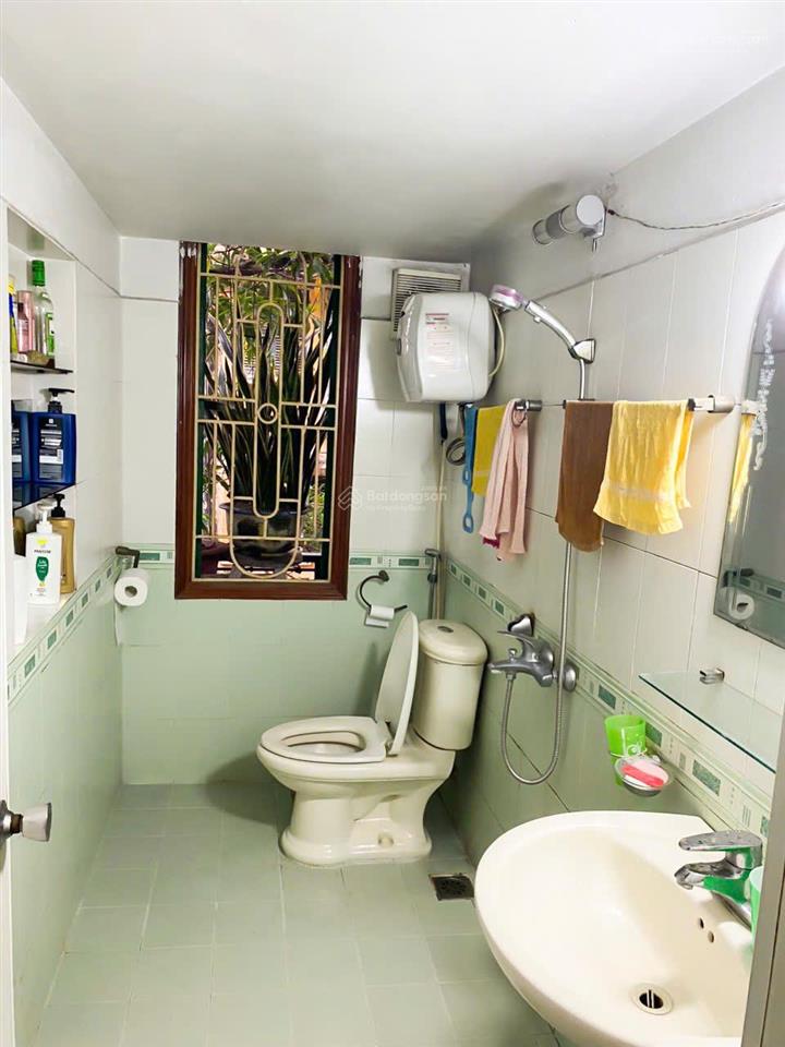 Phòng đẹp tại 50 kim giang chỉ 2tr/tháng, 20m2, bếp riêng, điều hòa, nóng lạnh đầy đủ