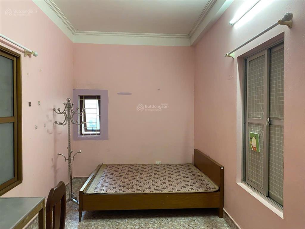 Chủ cho thuê gấp phòng đẹp tại 50 kim giang, gần đh thăng long, 20m2 bếp riêng, an ninh