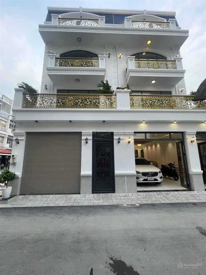 10,6 tỷ 5,6 x 14,9m 2 lầu sân thượng