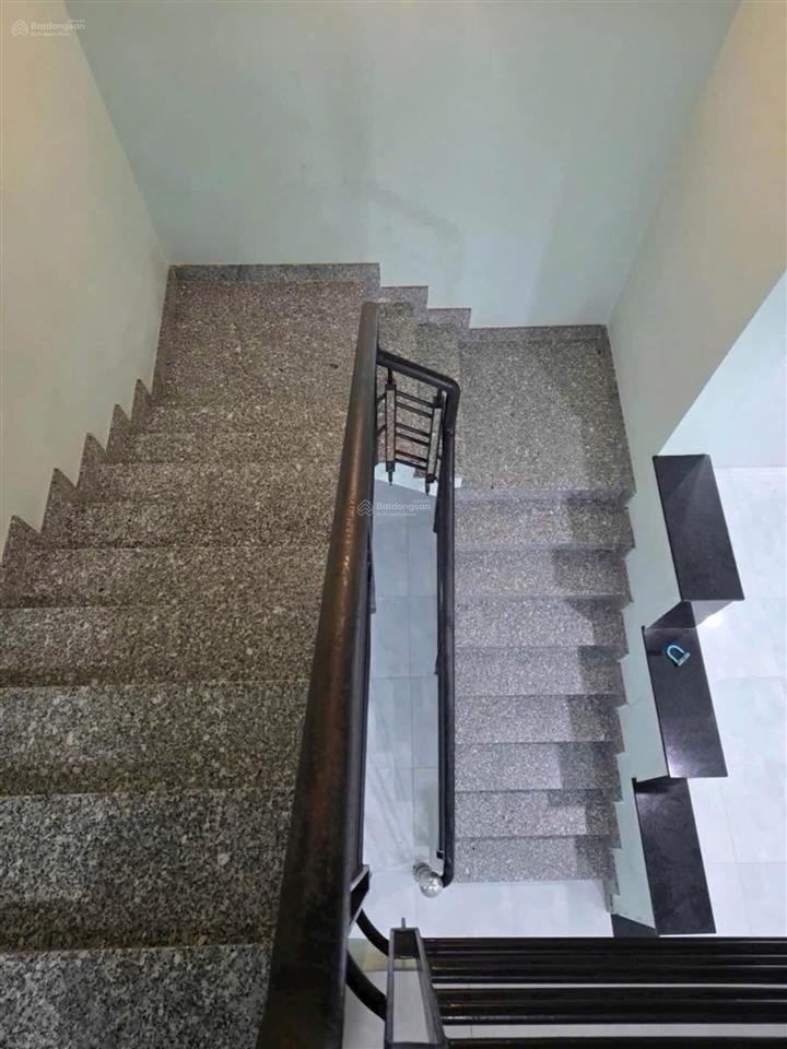 1.65tỷ 3.2 x 10m 1 lầu 2 phòng ngủ