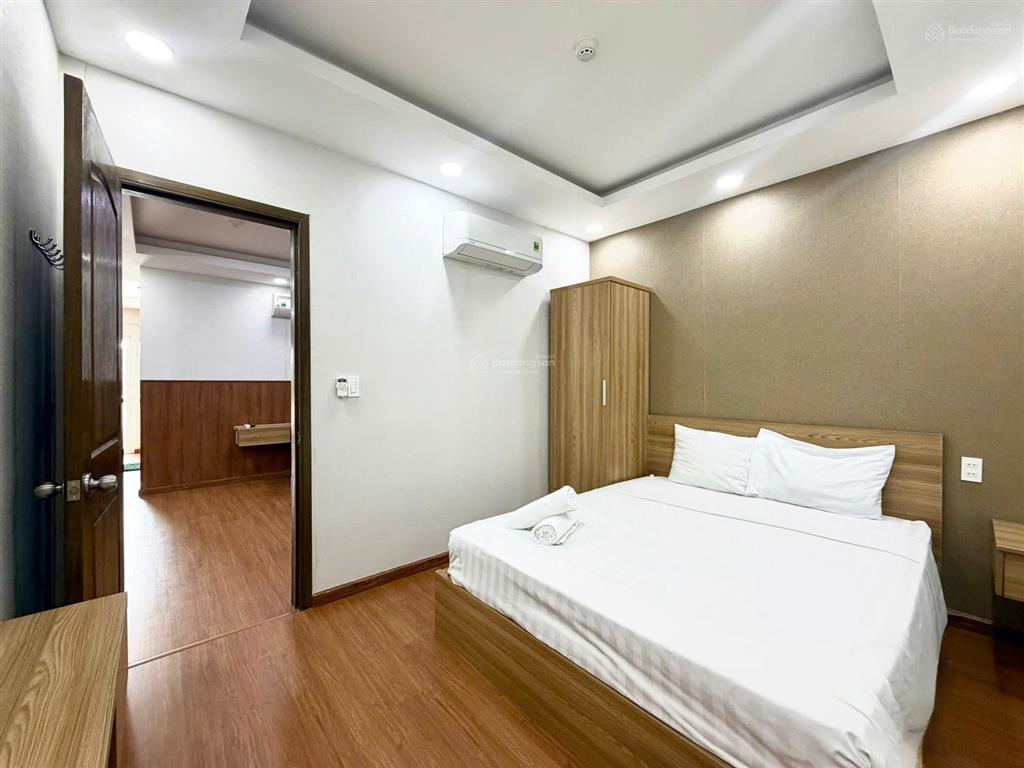 Rẻ 200tr căn giếng trời số 16 đẹp tầng cao full đồ mường thanh 04 trần phú