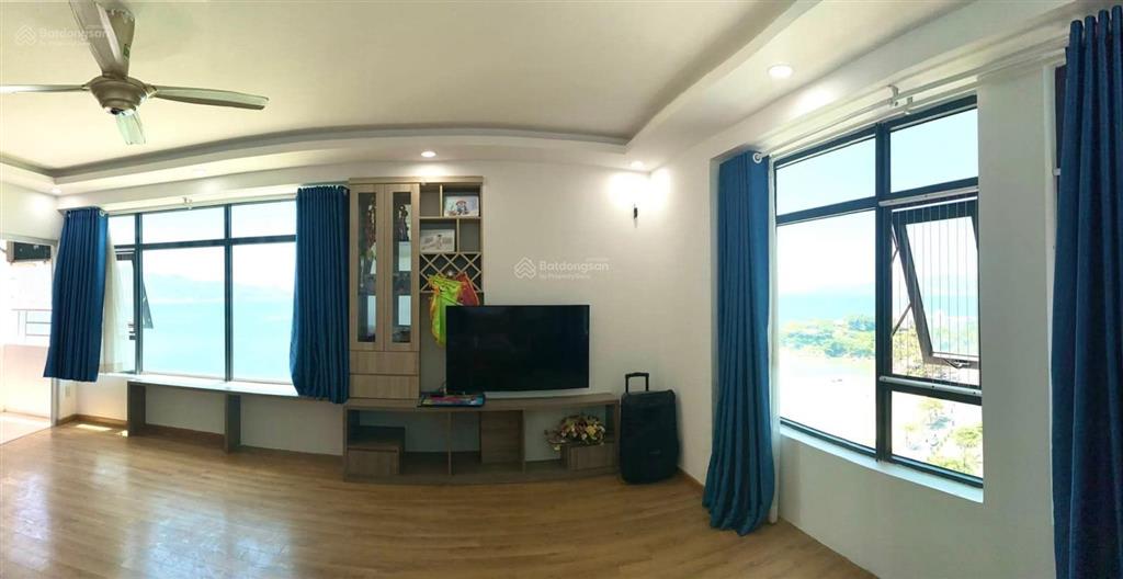Độc nhất bán 2 căn góc view biển 125m2 02 + 04 oc1b đập thông siêu vip mường thanh viễn triều
