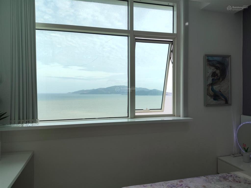 Căn hoa hậu góc biển số 34 76m2 3 view biển nt mới 100% sang trọng tại mường thanh 04 trần phú