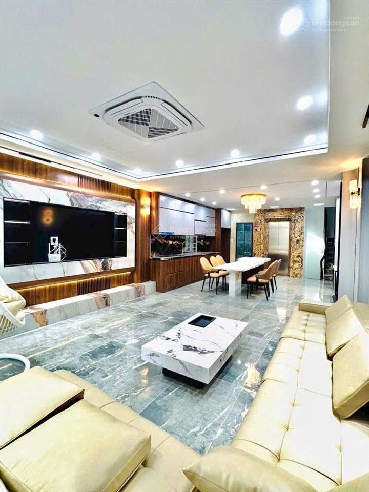 Chính chủ nhờ bán nhà 80 m2 xây 7 tầng thang máy