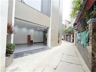 Bán nhà riêng 50 m² ô tô vào nhà thạch bàn long biên