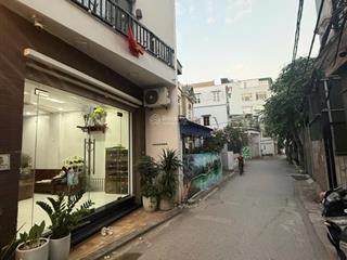 Bán nhà dân xây 50 m2 kinh doanh các kiểu, xây 4 tầng, tổ 10 thạch bàn long biên