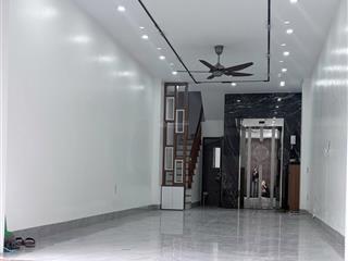Bán nhà 43 m2 ô tô vào nhà thang máy full nội thất thạch bàn long biên