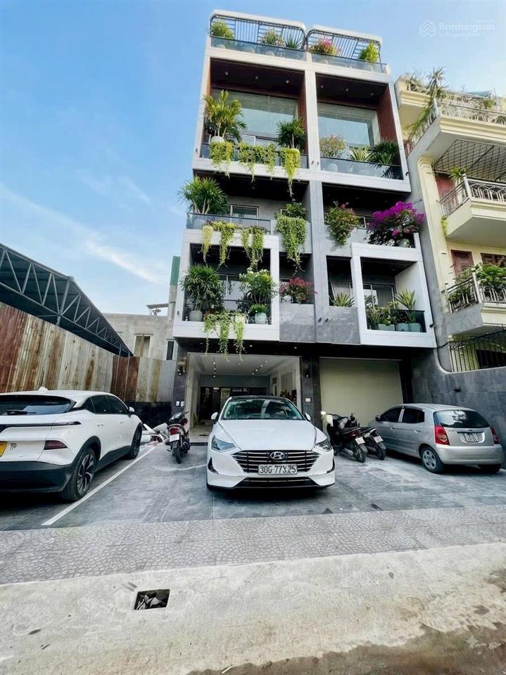 Chính chủ nhờ bán nhà 72 m2 6 tầng tháng máy giá nhỉnh 12 tỷ