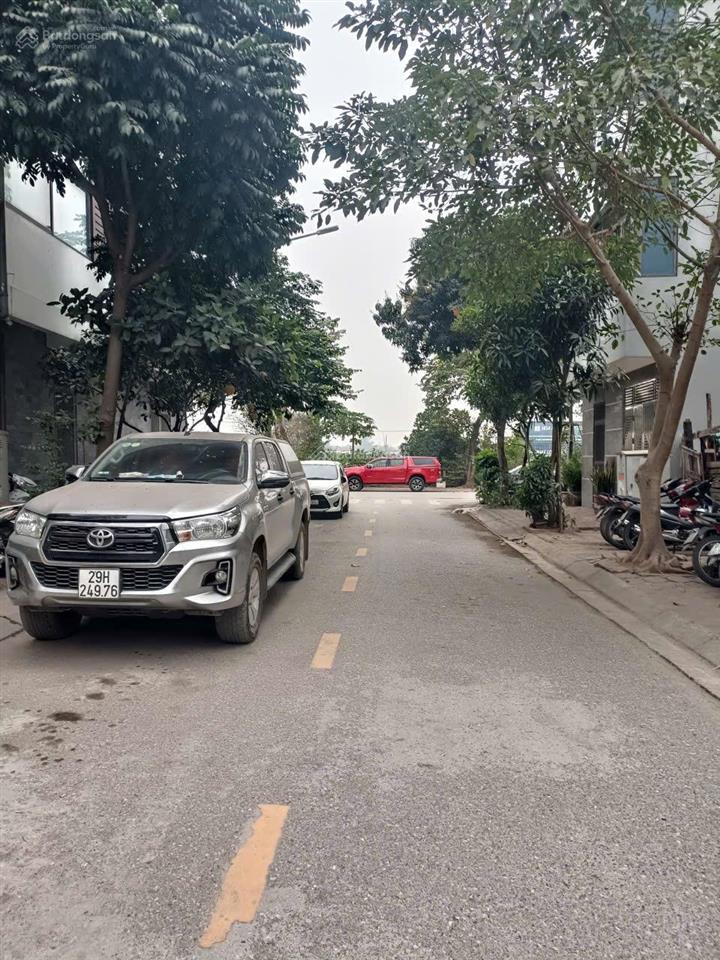Chính chủ bán lô đất tdc thạch bàn 68 m2
