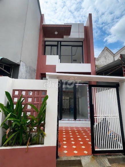 Bán nhà 1 trệt 1 lầu sát đường trần hưng đạo dĩ an